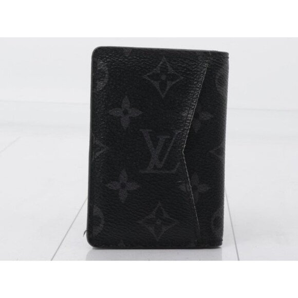 Louis Vuitton Monogram Eclipse Canvas Card Holder - Picture 2 of 13